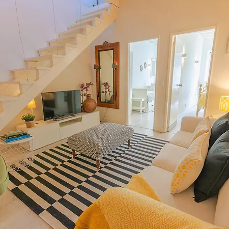 Sunny Sao Paulo Apartment